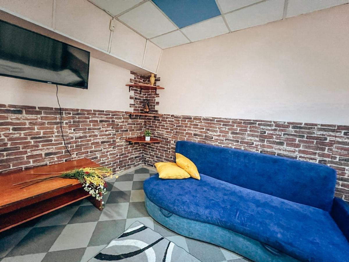 Guest House On Saksahanskoho Street Kiev Exterior foto