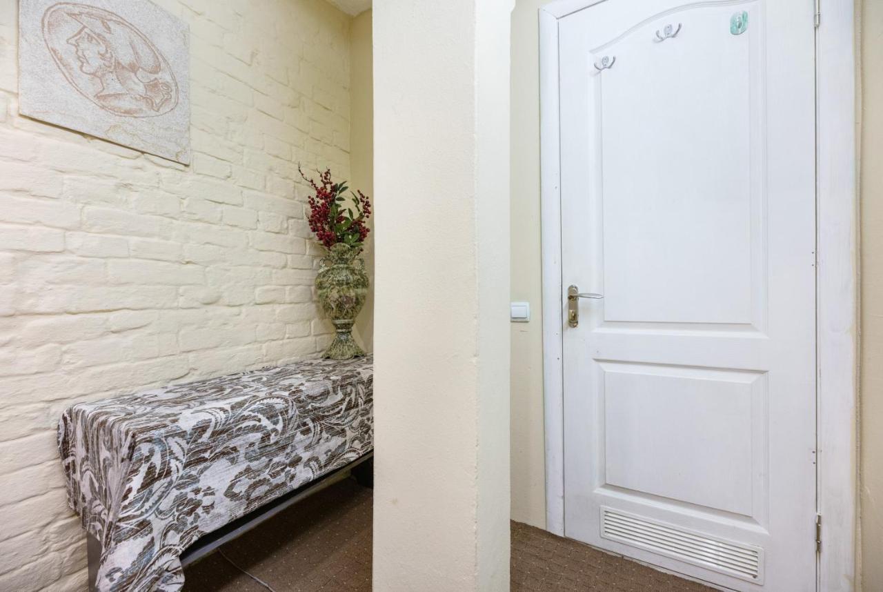 Guest House On Saksahanskoho Street Kiev Exterior foto